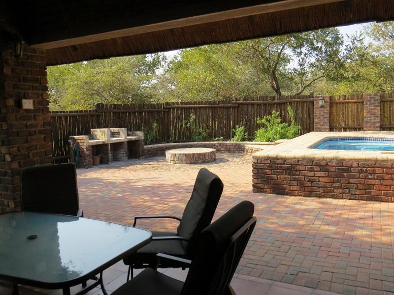Crowe'S Nest Villa Marloth Park Exterior photo